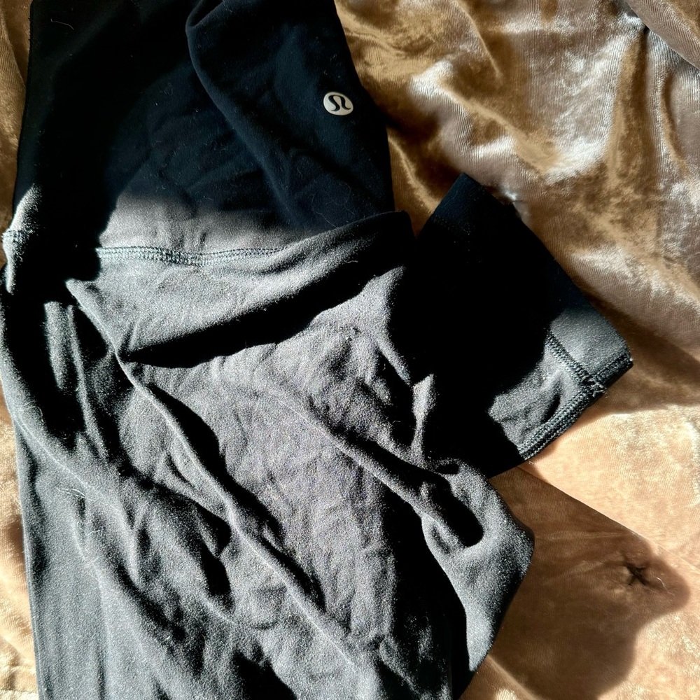 Lululemon black leggings